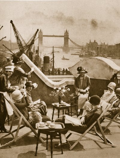 The roof garden of the Langbourne Club for city women, Fishmonger Hall Street, London 1925 by English Photographer